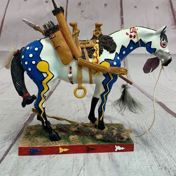 The Trail of Painted Ponies Woodland Hunter 3E/9031 Collectible Model Horse - Picture 5 of 15